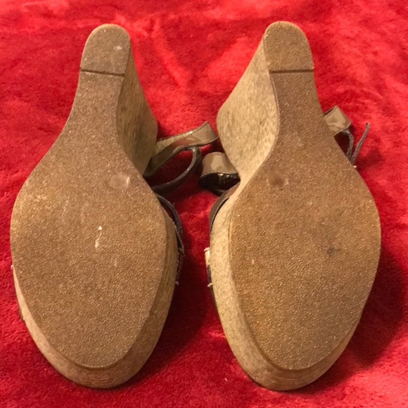 Callisto Wedges - Picture 3 of 3